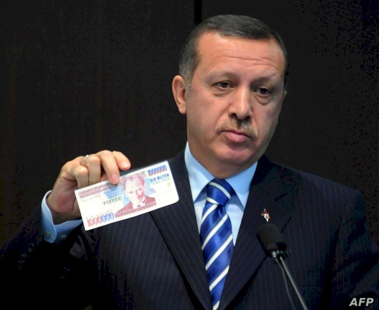 إنفوجراف| فشل أردوغان يتسبب في انهيار الليرة التركية
